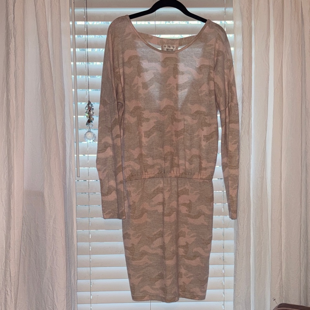 VENUS Long Sleeve Camouflage Dress